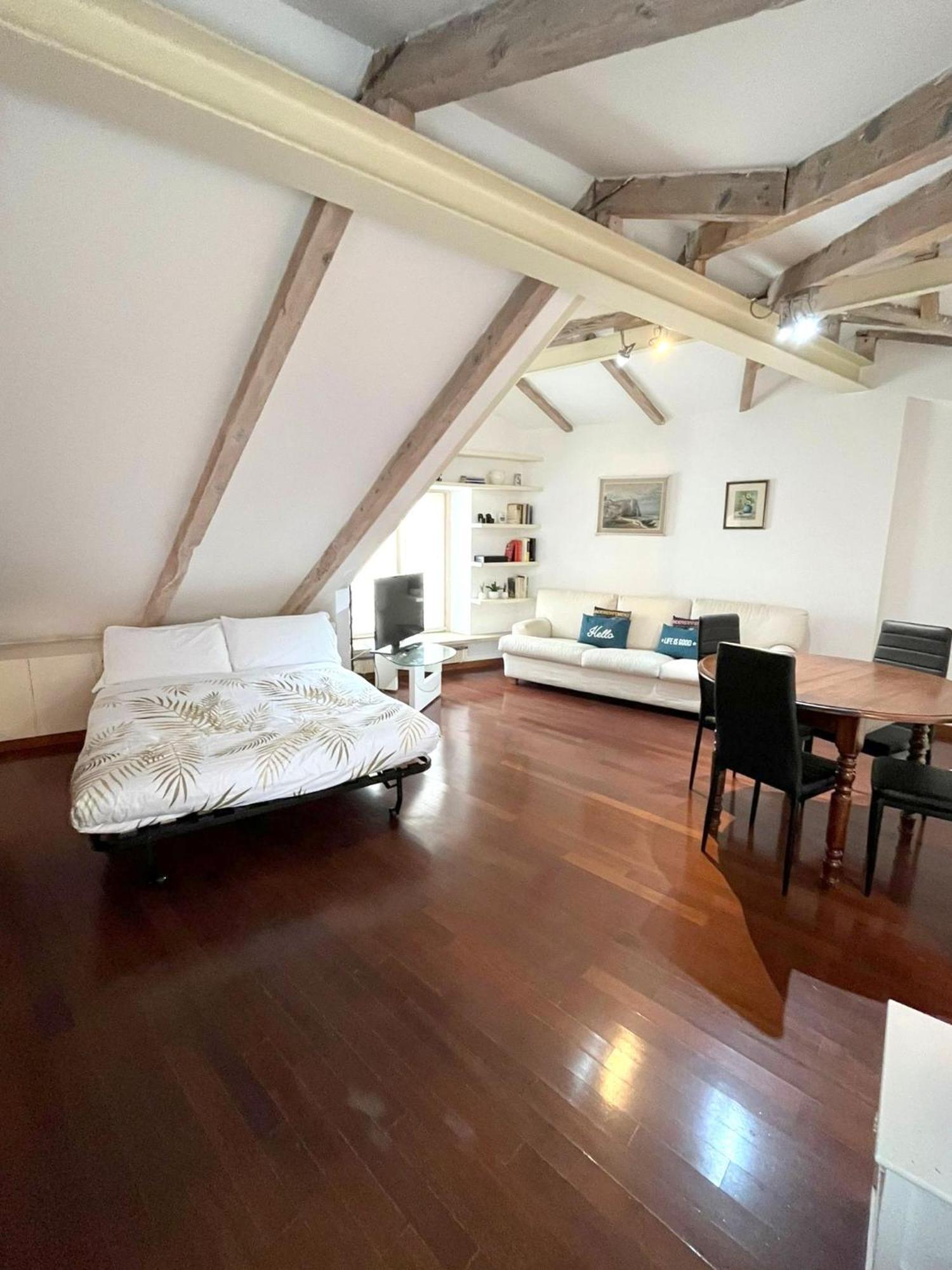 Accomodo Mil68 Loft Centro Storico Милан Экстерьер фото